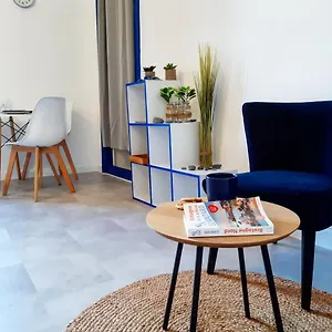 https://le-galet-bleu-hypercentre-studio-mezzanine.inbrittany.com